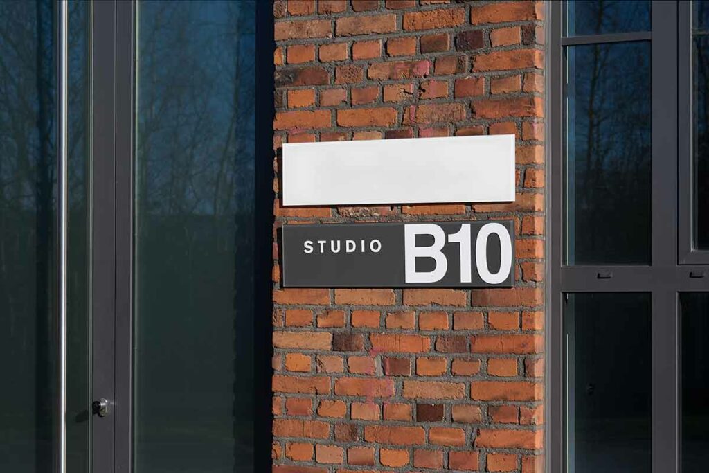 Studio B10